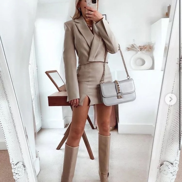 NWT Zara 2 Piece Cropped Blazer & Mini Skirt Set - Picture 3 of 12